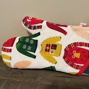 Now Designs Danica Jubilee Ugly Sweater Oven Mitts (Set of 2)